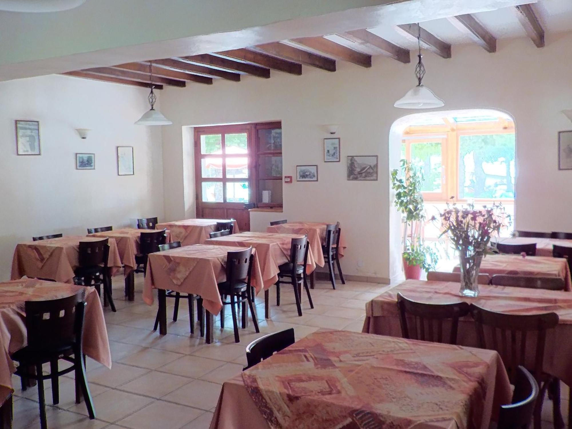 Hotel Engilberge Ailefroide Екстериор снимка
