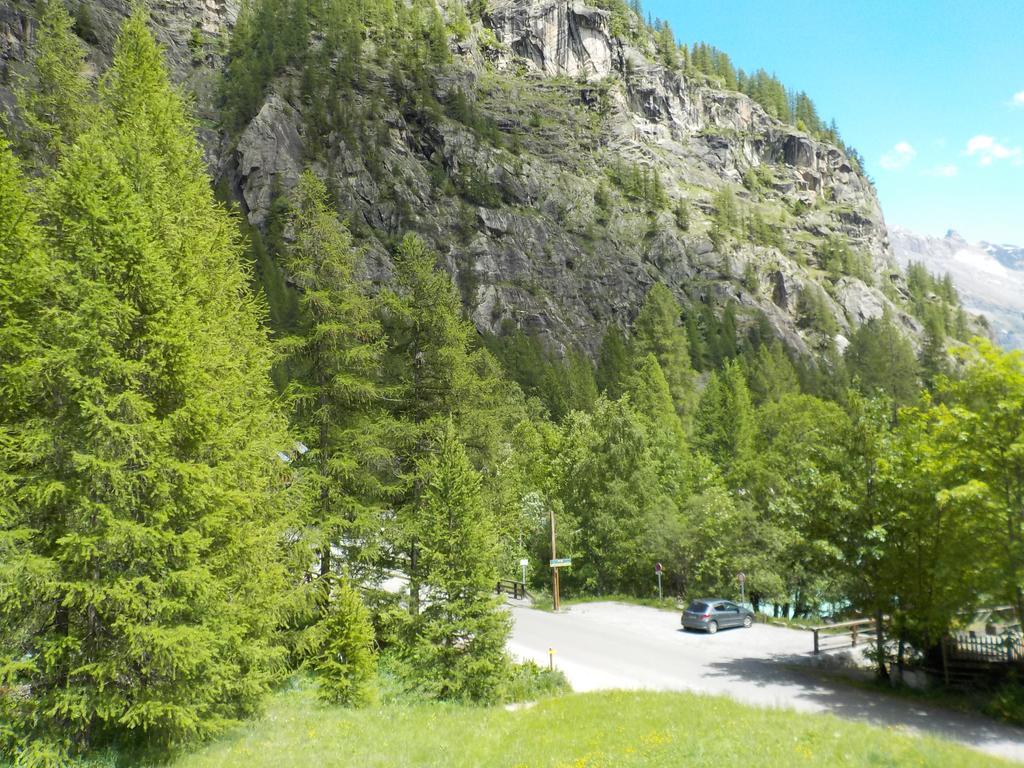 Hotel Engilberge Ailefroide Екстериор снимка